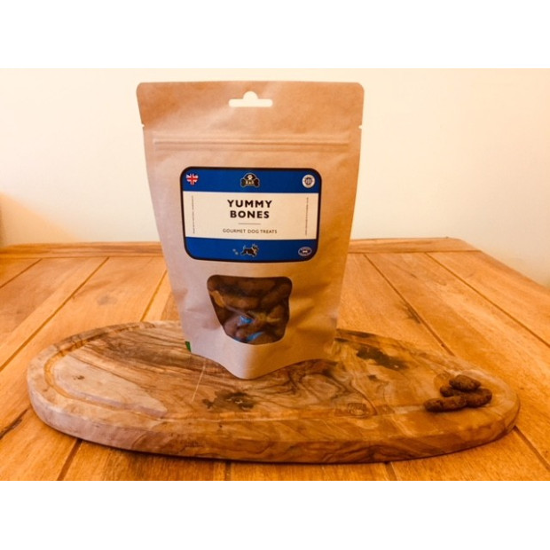 Friandises naturelles Yummy Bones pour chiens Rattle & Reward