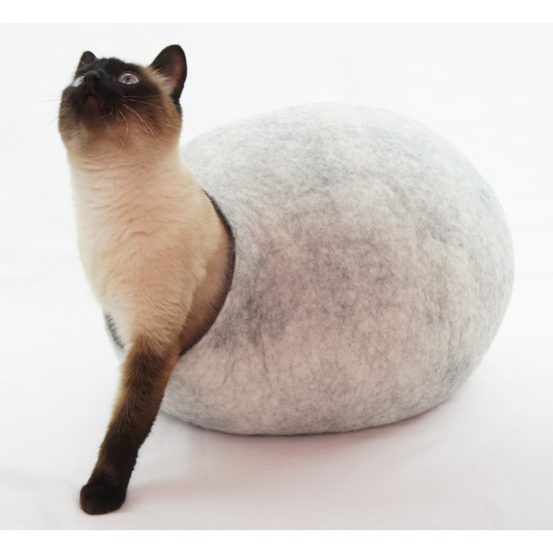 Grotte-pour-chat-bleu-cote