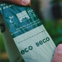 sacs-a-crottes-compostables-beco-facile-utilisation