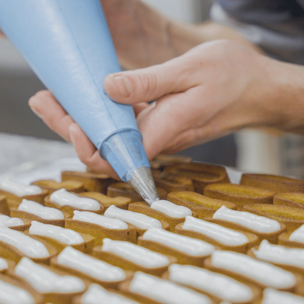 Le Moelleux Sérénité Delamour – Pâtisserie naturelle pour chien apaisé et détendu