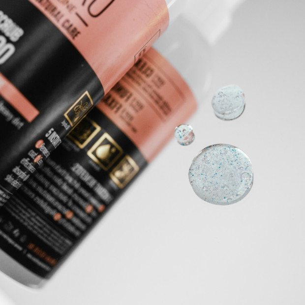 Gommage doux peau et poils Tauro Pro Line chien et chat