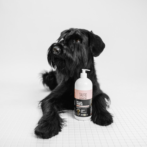 Gommage doux peau et poils Tauro Pro Line chien et chat